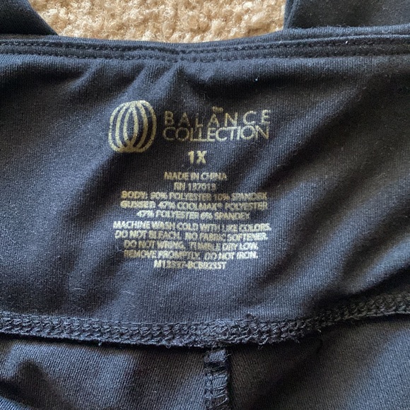 The Balance Collection Black Capris - Picture 4 of 4